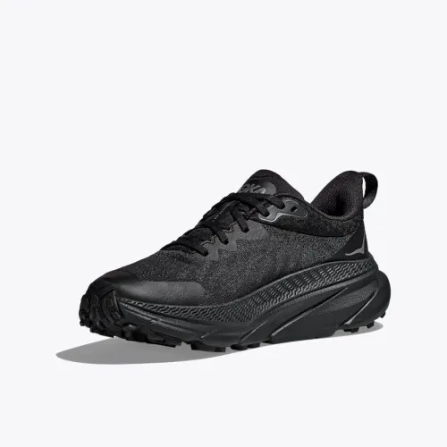 Hoka Challenger 7 GORE-TEX Black / Black  Built at the intersection of road and trail, the Challenger 7 GTX has been completely 