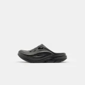 HOKA Ora Recovery Mule in Black/Black