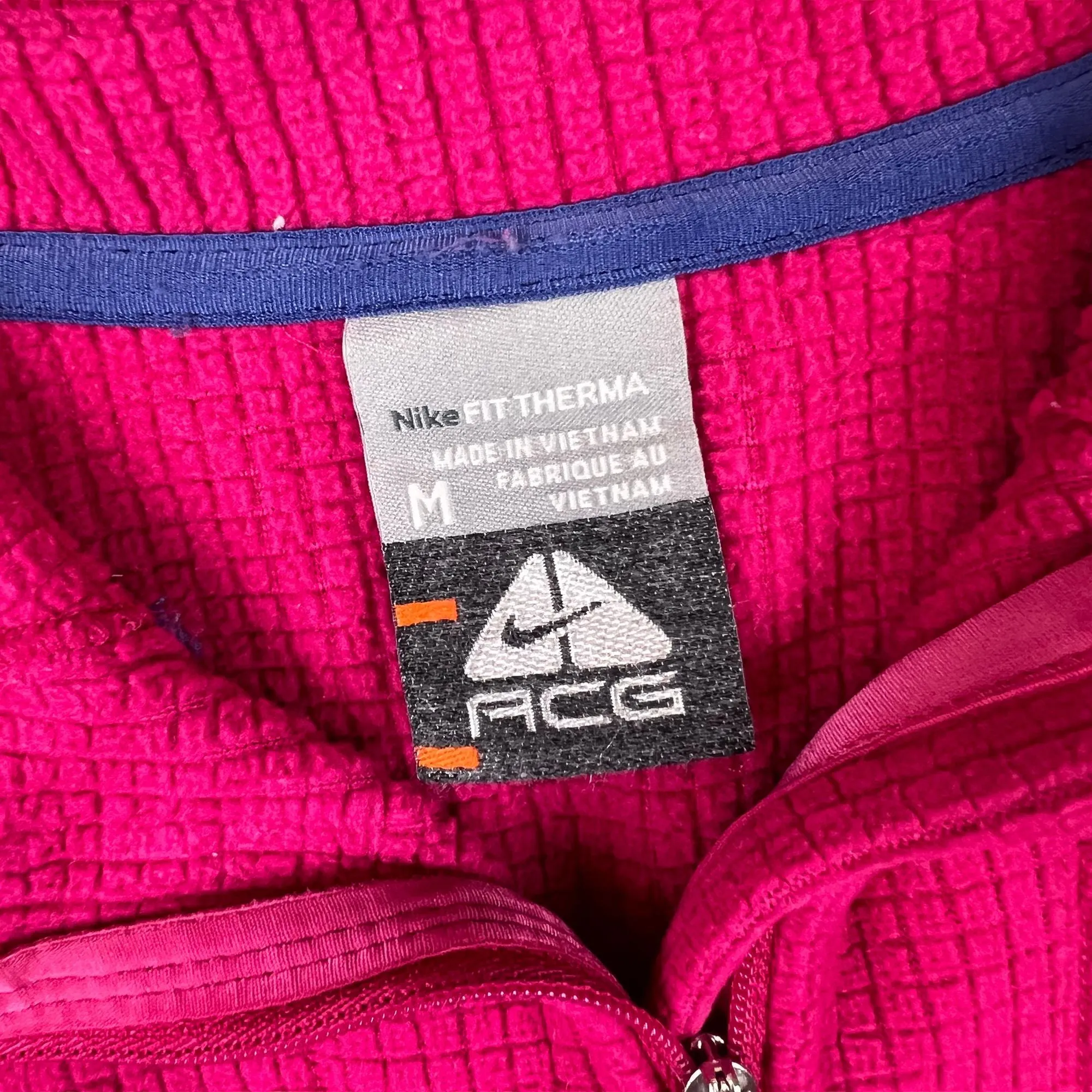 Nike ACG Quarter-Zip Fleece Pink