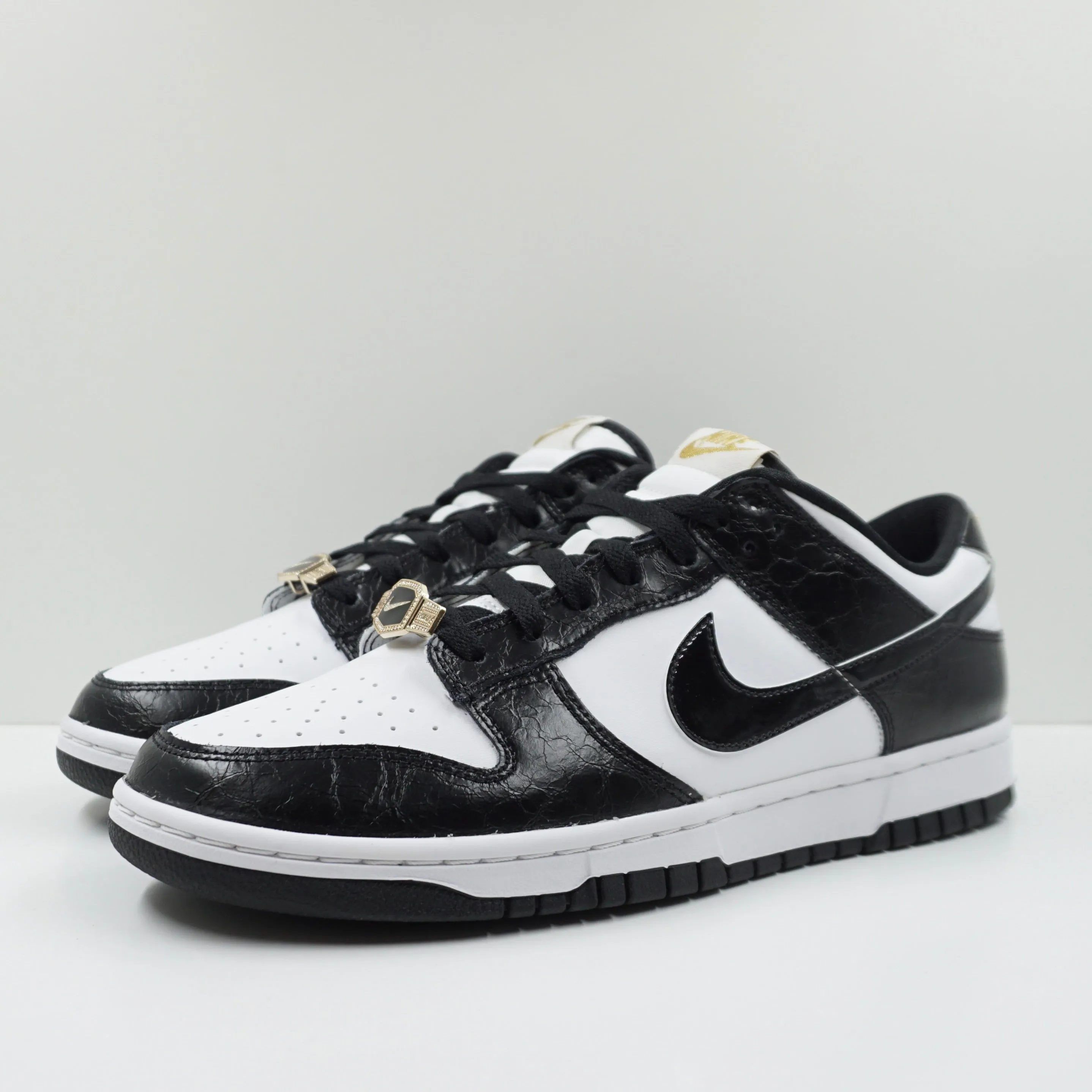 Nike Dunk Low SE World Champs Black White