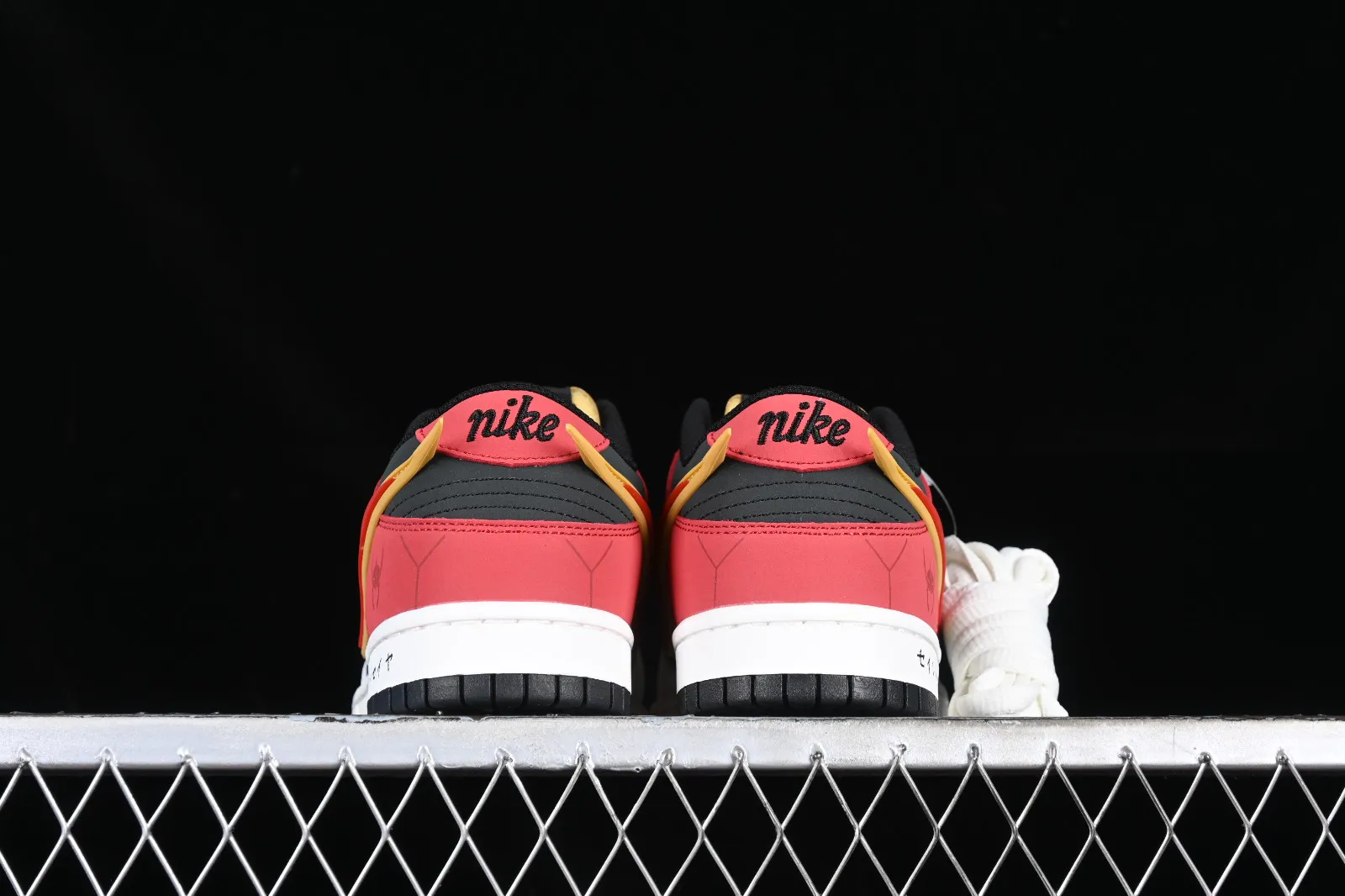 Nike SB Dunk Low Red Black Off White ZD2356-160