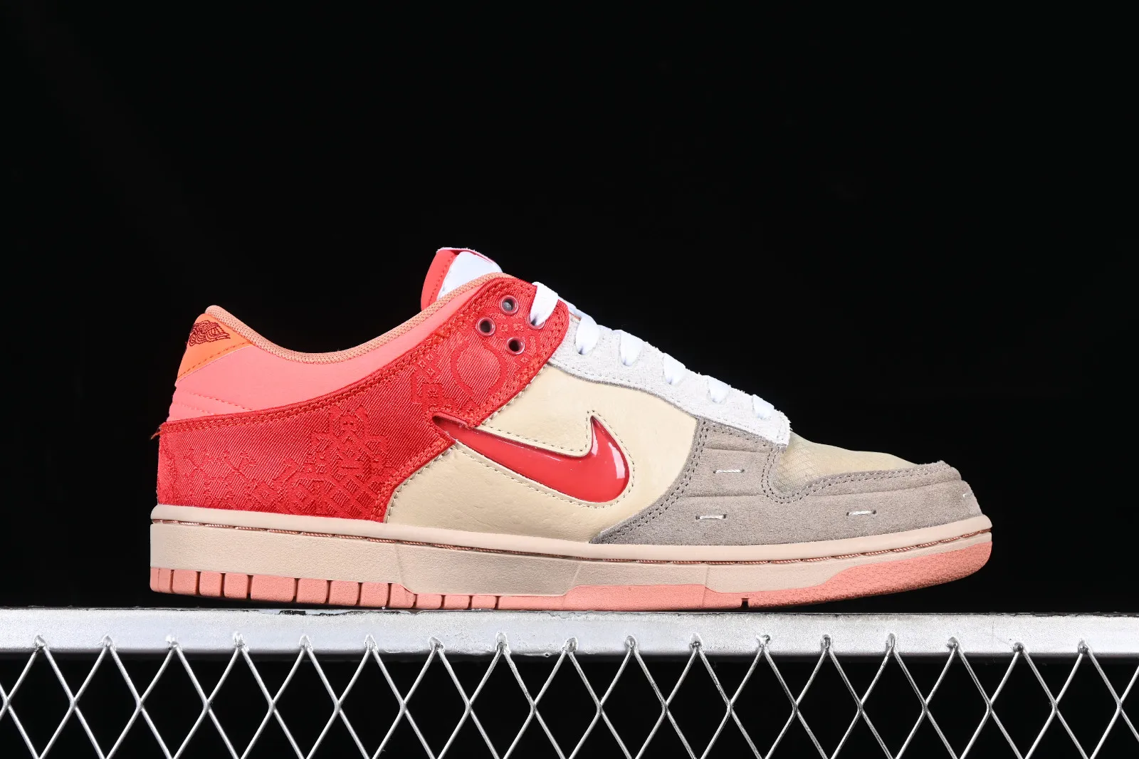 Nike SB Dunk Low SP What The CLOT Multi-Color FN0316-999