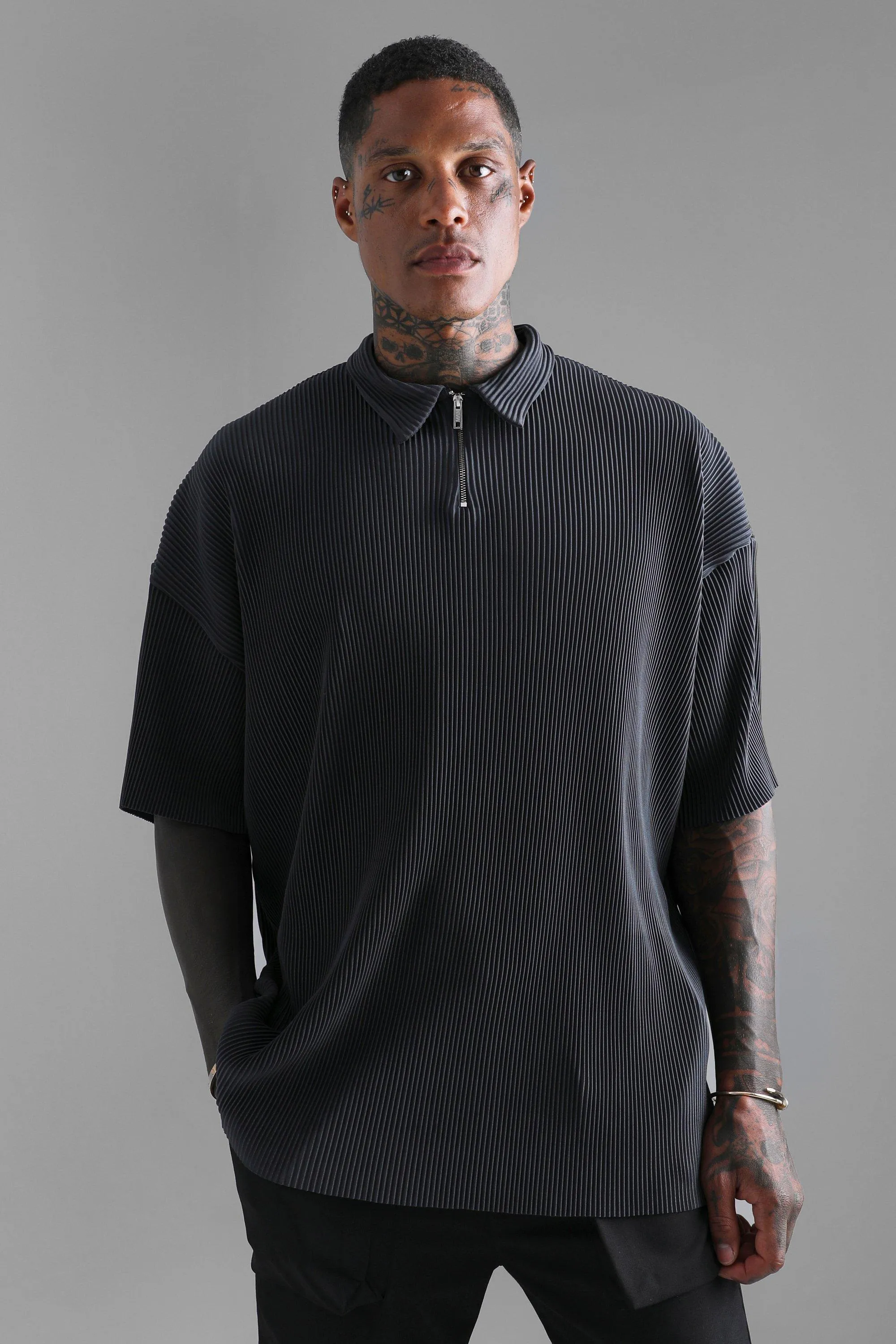 Oversized Zip Pleated Polo | boohooMAN UK