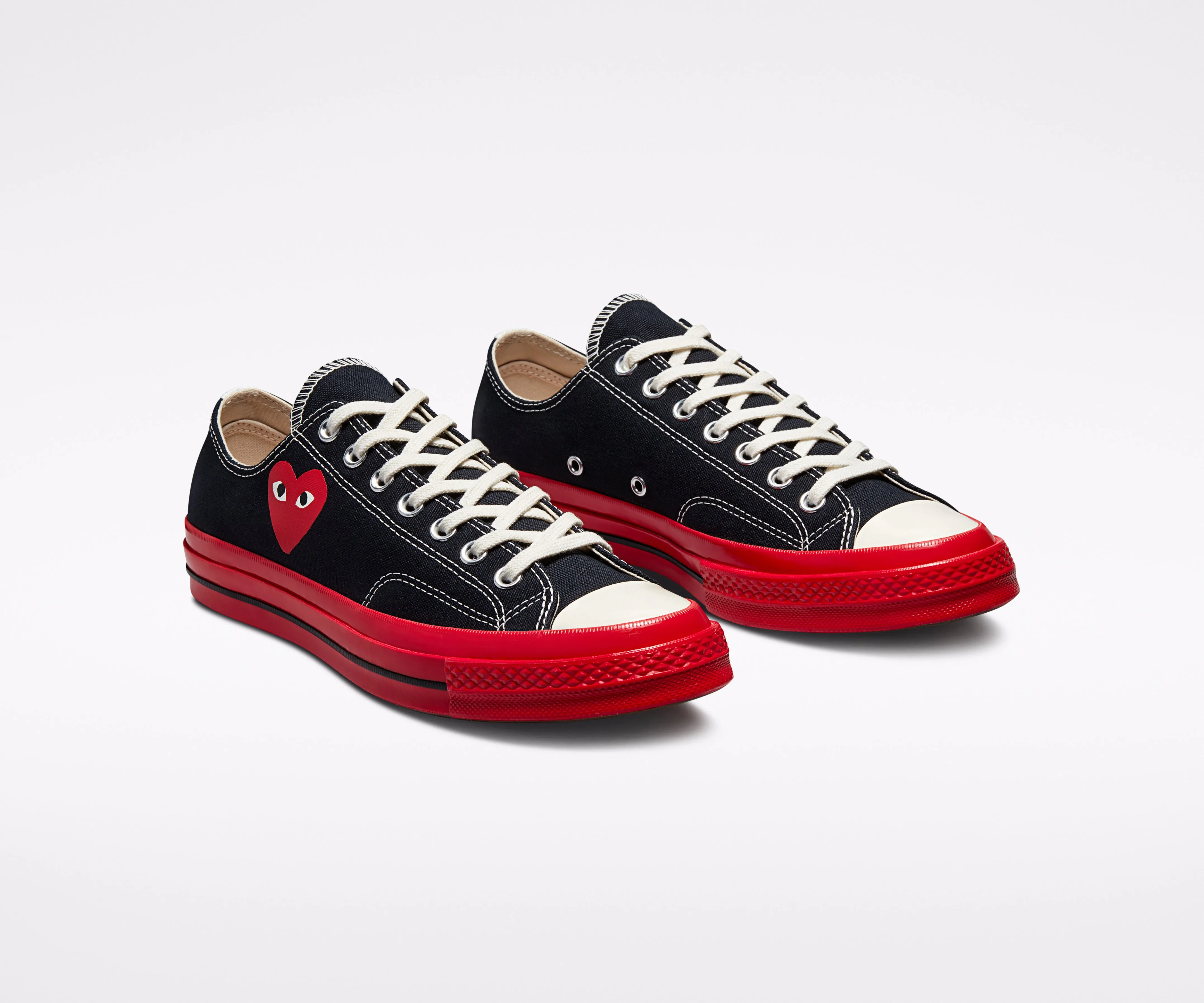 Play Comme des Garons x Converse Red Heart Chuck Taylor All Star '70 Low (Black)