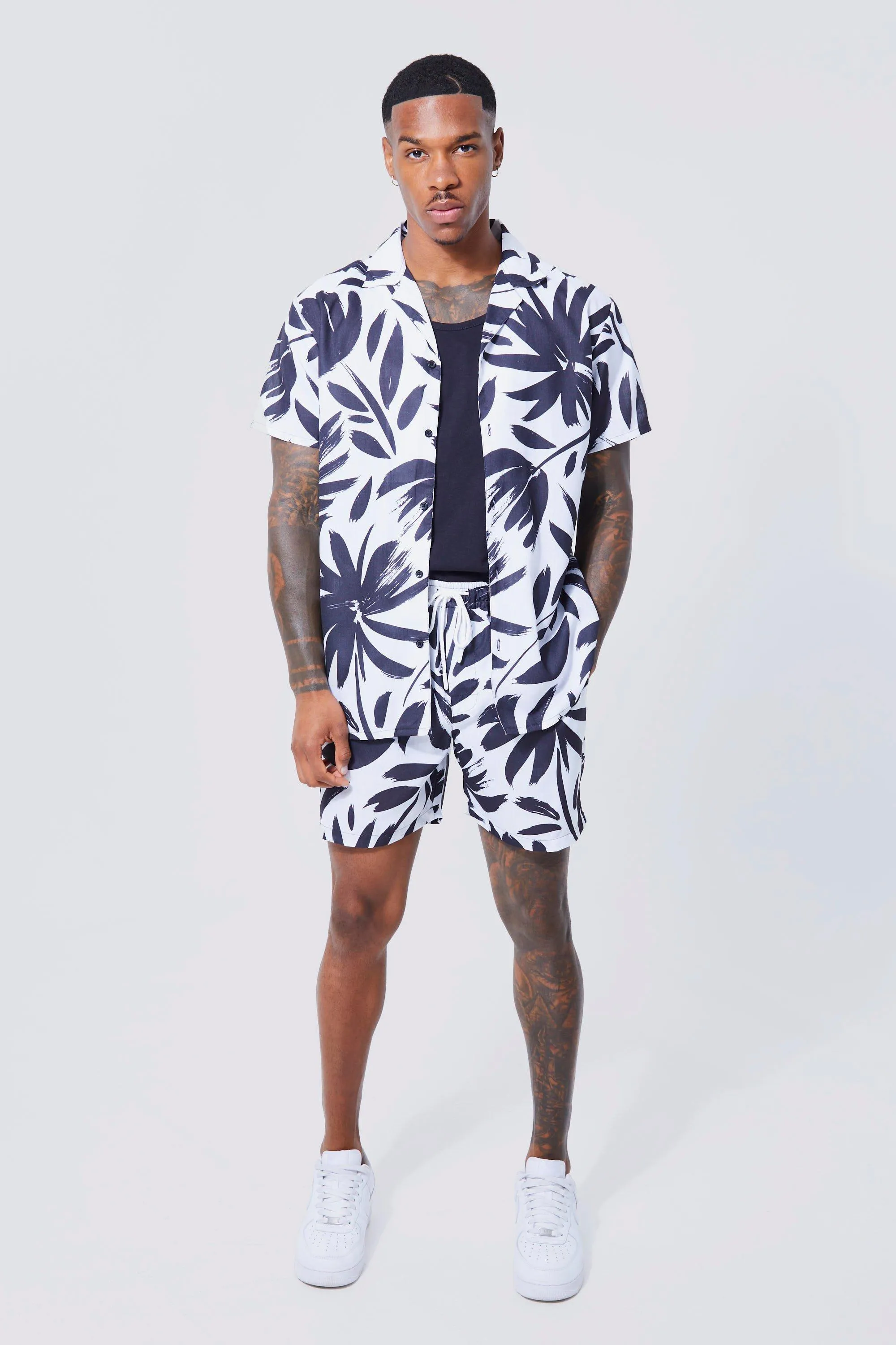 Short Sleeve Multi Flower Slub Shirt & Short | boohooMAN UK