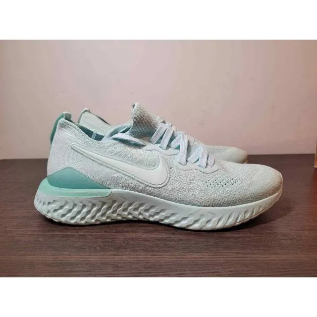 Women's nike epic react flyknit teal running sneakers size 6.5