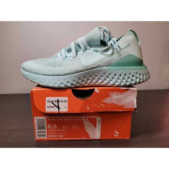 Women's nike epic react flyknit teal running sneakers size 6.5